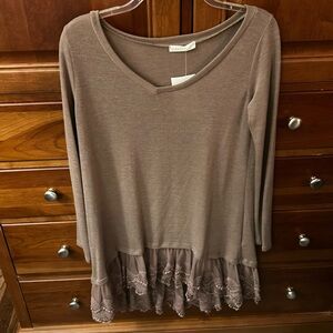 NWT beautiful brown v-neck light sweater with lace trim underlay bottom.